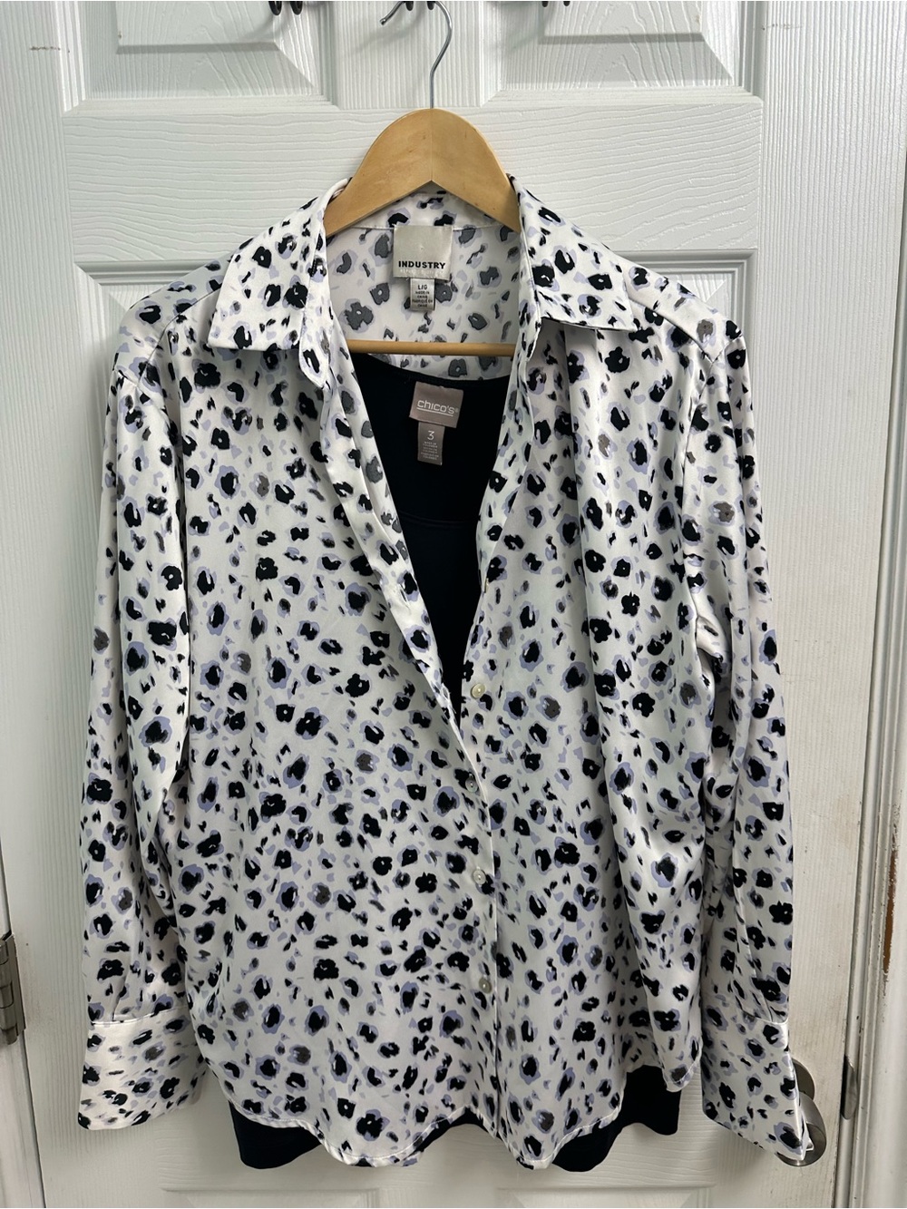 Industry satin Blouse with Chicos Black shell size XL